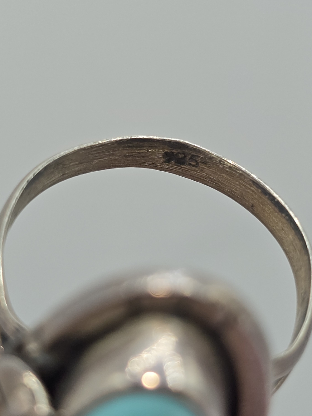 VTG 925 Sterling Silver Turquoise Ring Southwestern Navajo Style Size 8.25 - Picture 11 of 14